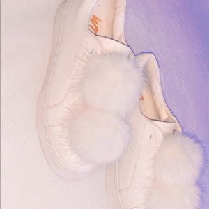 super cute sam edelman pompom sneakers!!